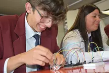 Talleres Sala de Innovaci&oacute;n, IE Chilo&eacute;