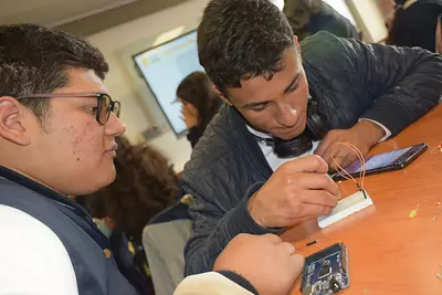 Taller Sala de Innovaci&oacute;n, IET Santa Cruz, Boyac&aacute;