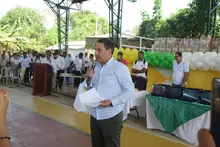 Entrega directa de equipos en Mar&iacute;a La Baja, Bol&iacute;var