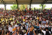 Entrega directa de equipos en Mar&iacute;a La Baja, Bol&iacute;var