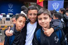 Entrega de Computadores en Ciudad Bol&iacute;var, Bogot&aacute;