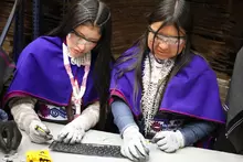 Estudiantes y docentes de la I.E. Misak Mama Manuela