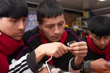 Estudiantes y docentes de la I.E. Misak Mama Manuela
