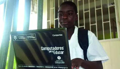 Comprados cerca de 400 computadores nuevos para los ni&ntilde;os del Choc&oacute;: Karen Abudinen, ministra TIC