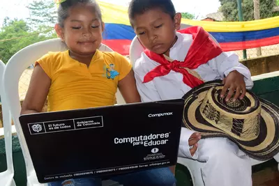 Ecopetrol y Computadores para Educar firman alianza para promover ecosistemas digitales para la educaci&oacute;n