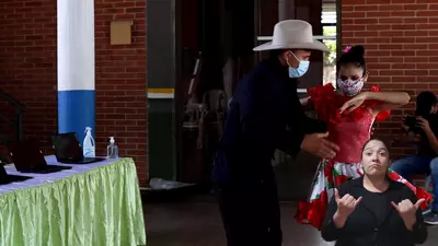 (Lengua de se&ntilde;as) Computadores para Educar llega a Tauramena (Casanare) con tecnolog&iacute;a