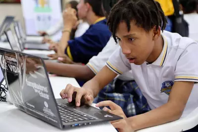 Computadores para Educar cierra el 2024 con resultados positivos en su misi&oacute;n de fortalecer la educaci&oacute;n con tecnolog&iacute;a