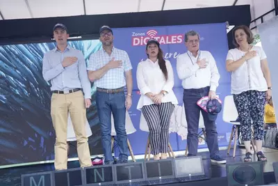MinTIC entreg&oacute; en Sucre 42 Zonas Digitales y 200 Computadores para Educar