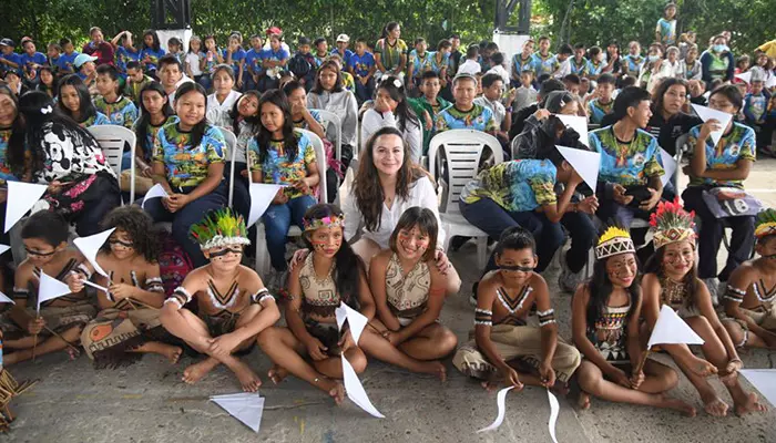Leticia y El Encanto estrenan laboratorios de Innovaci&oacute;n Educativa