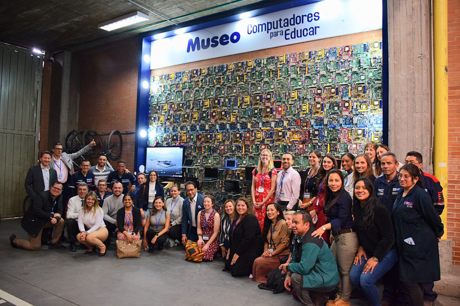 Computadores para Educar recibi&oacute; visita de docentes de los Estados Unidos