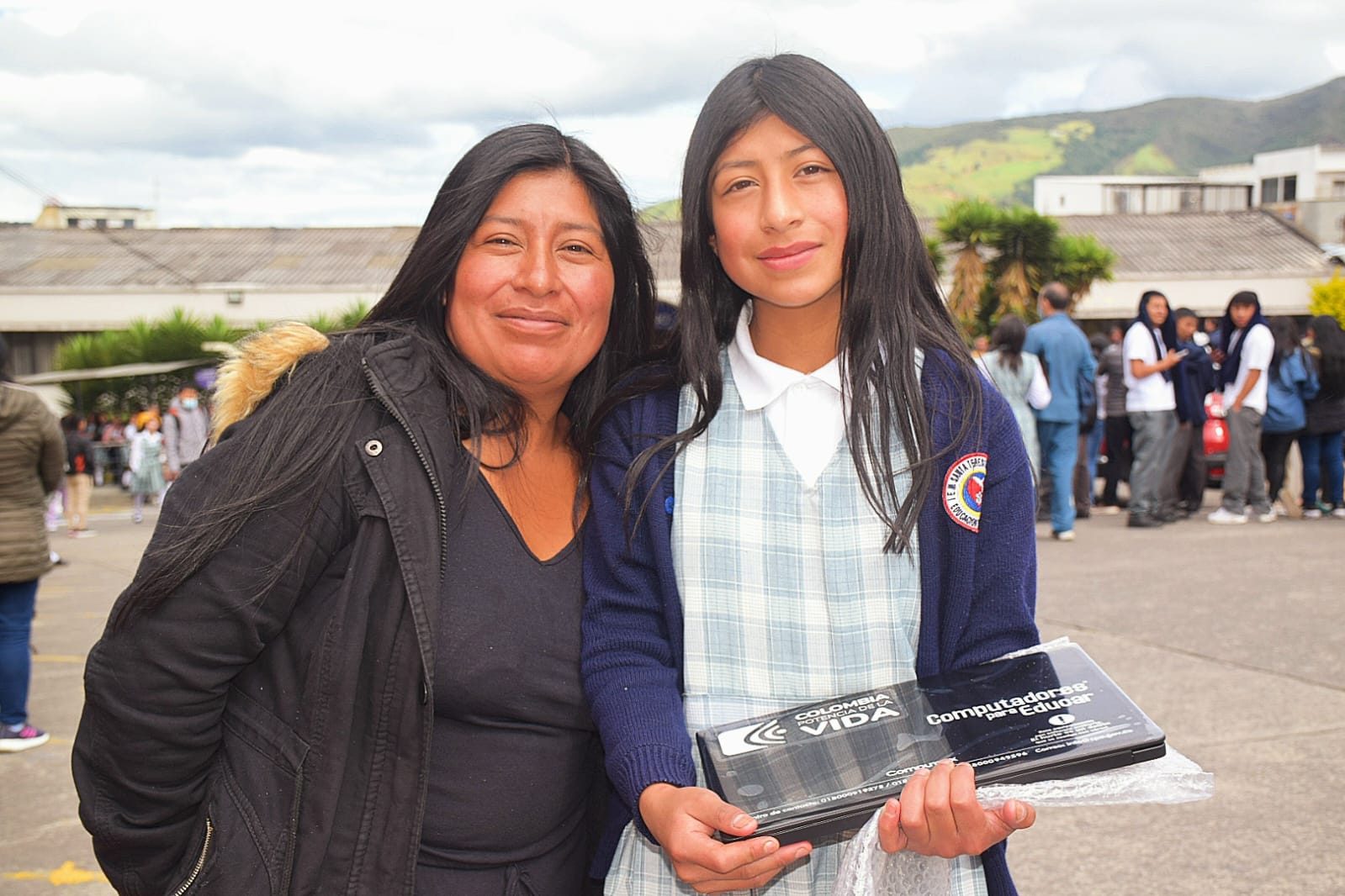 Entrega equipos en Pasto, Nari&ntilde;o